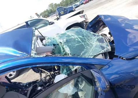 2019 Hyundai Elantra Se z USA, uszkodzony, nr VIN 5NPD74LF1KH430114